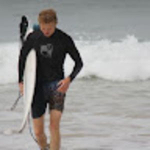 Meet your Posher, Lourens